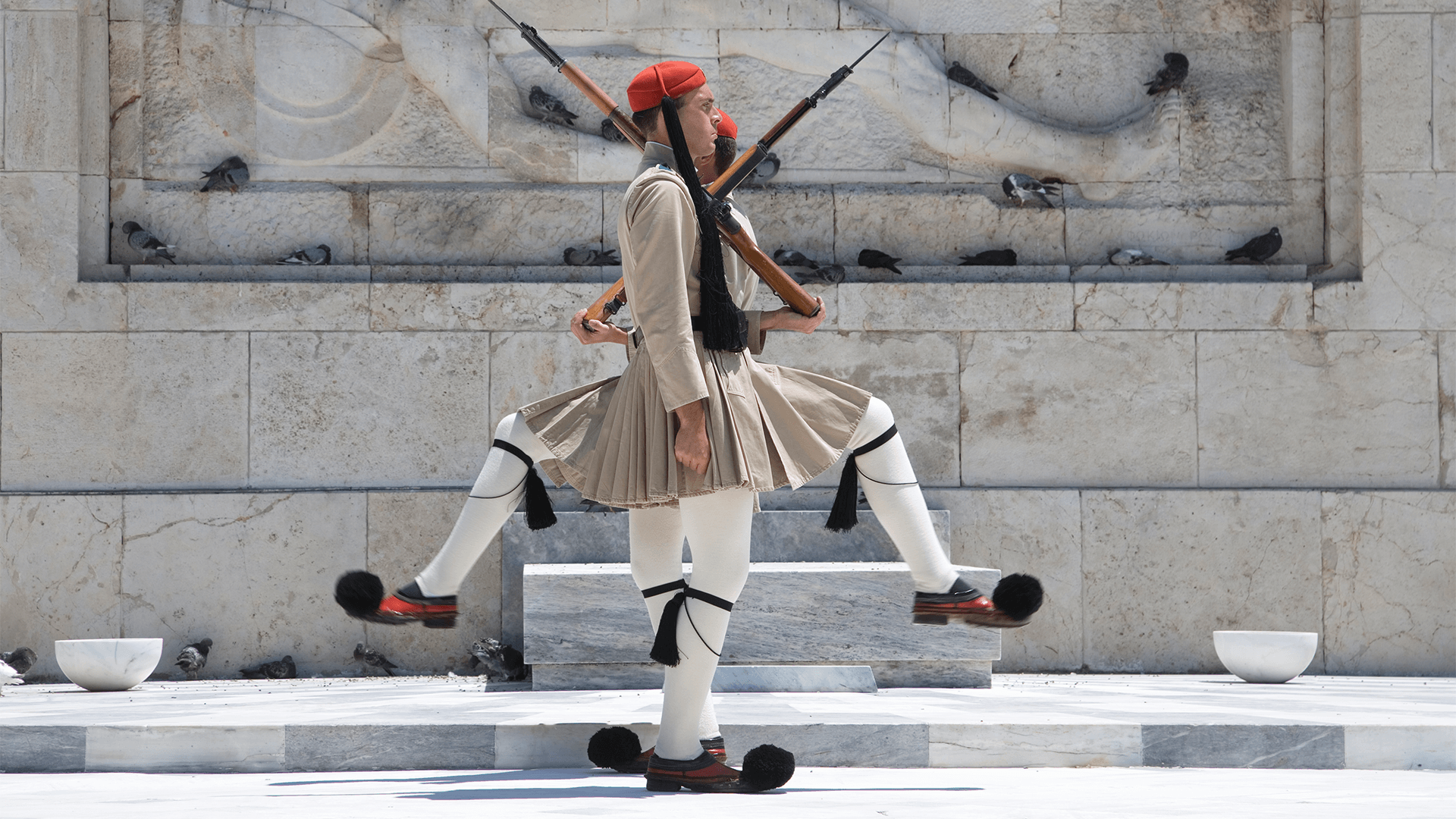Two honour guards at the Tomb of the Unknown Soldier