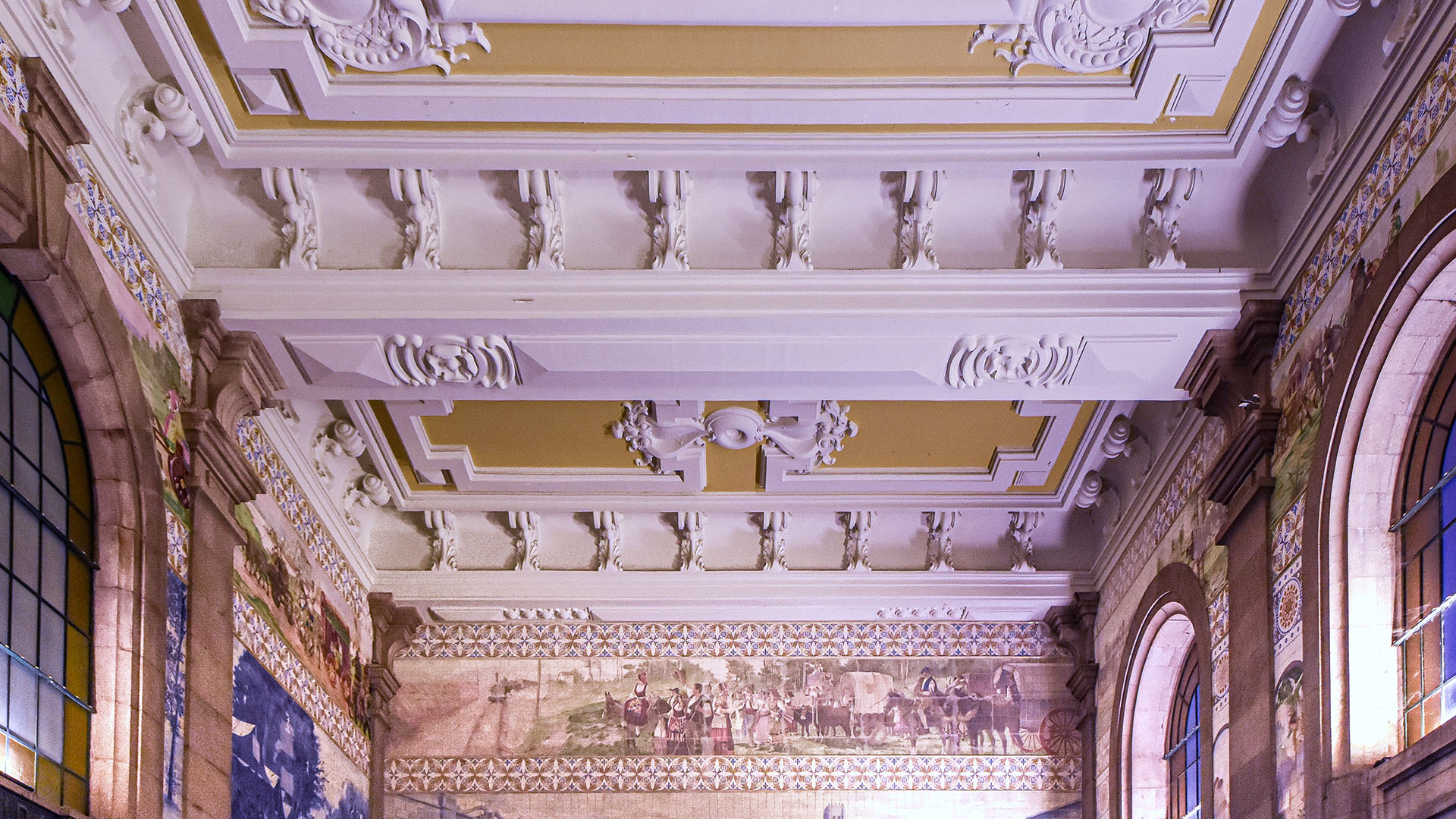 Ornate interior lobby with traditional blue tiles