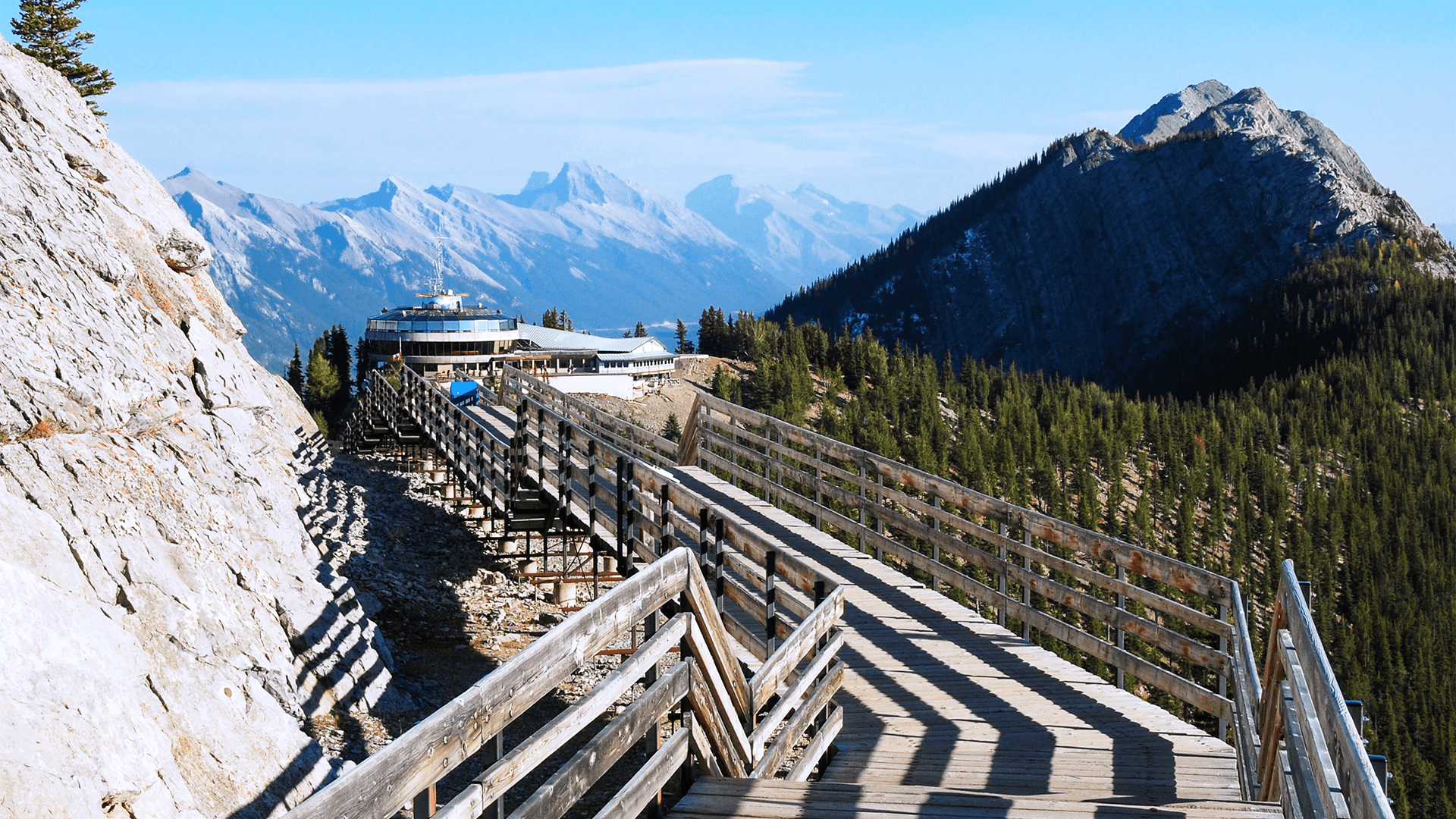 Summit boardwalk leading to spectacular mountain views