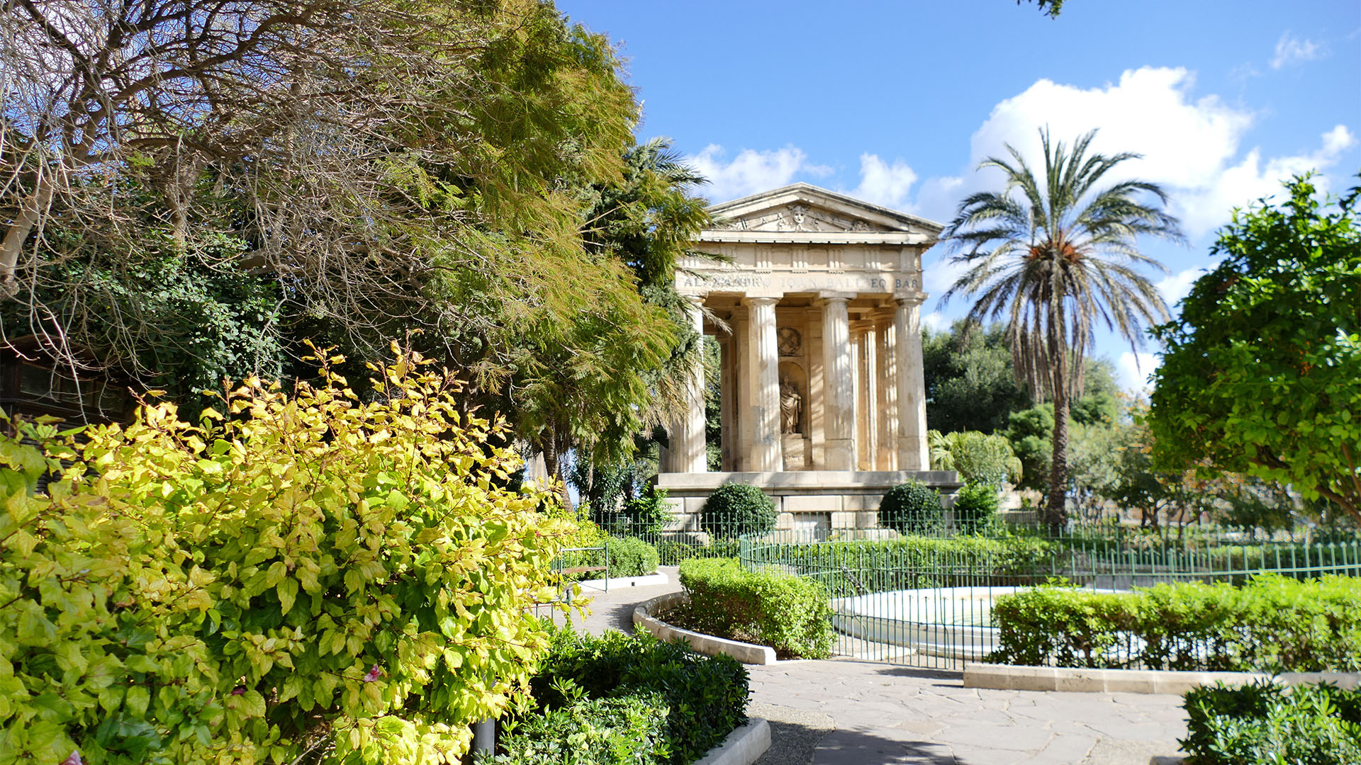 Beautiful Upper Barraka Gardens, Valetta, Malta 