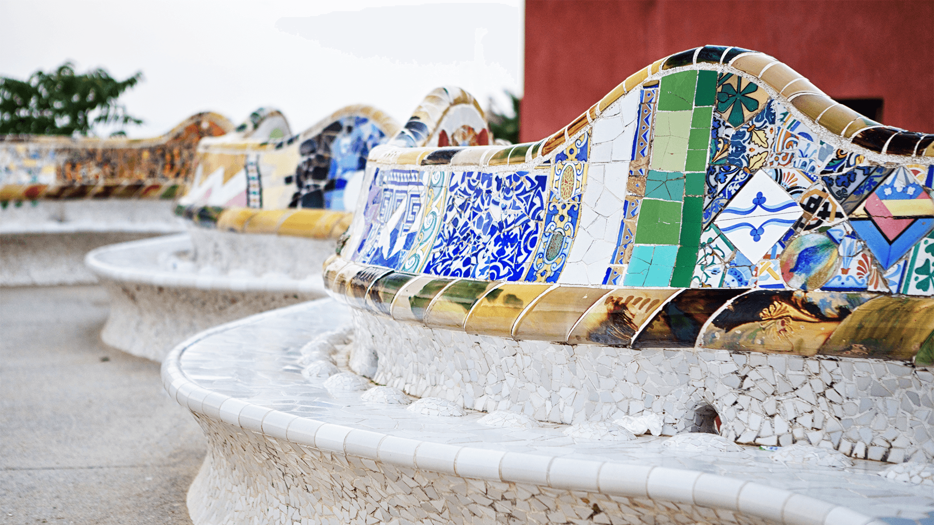 Winding serpentine bench at Park Guell in Barcelona