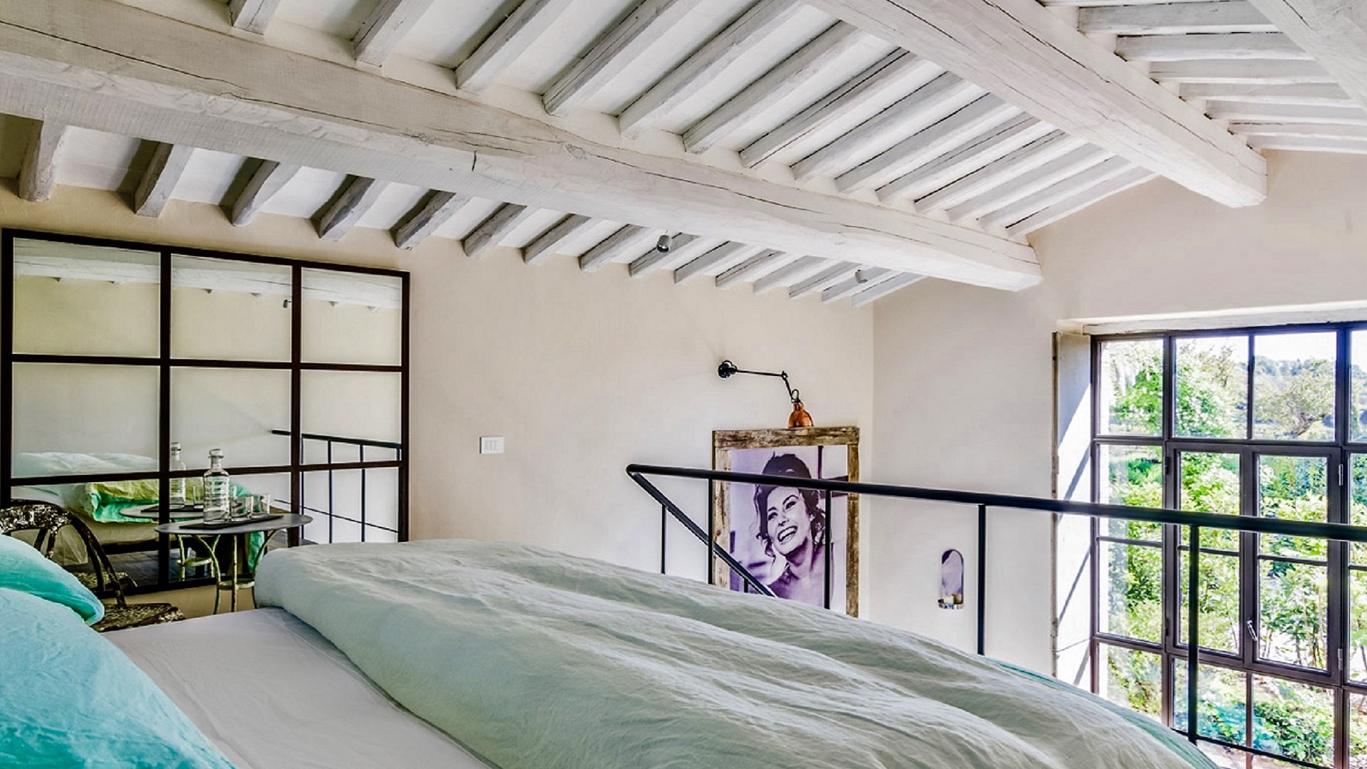 Suite with large windows